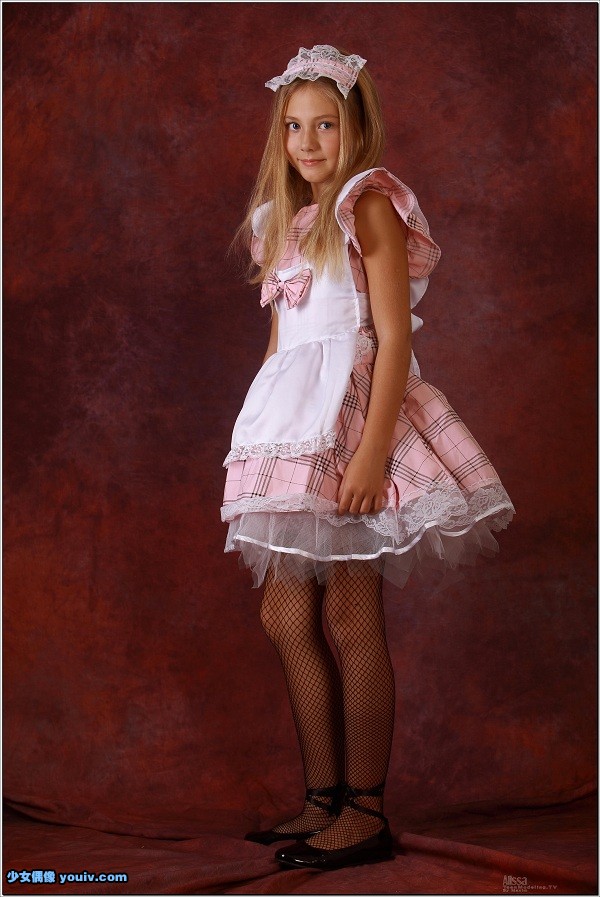 alissa_model_maid_teenmodeling_tv_023.jpg