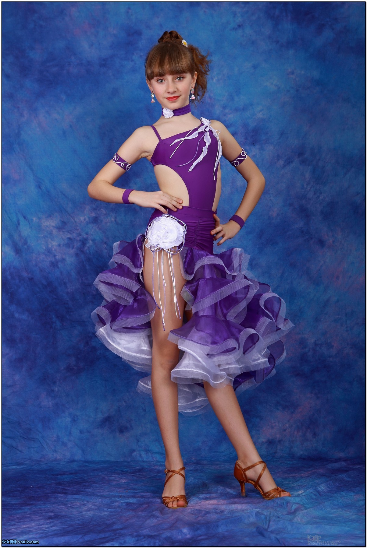 katie_model_purpledance_teenmodeling_tv_001~1.jpg