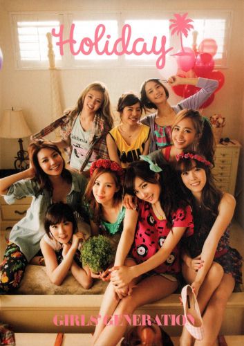 1st Japan Photobook \'Holiday\' idolspark (1).jpg